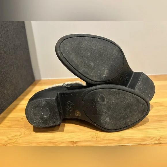 Lucky Brand Women’s Basel Sherpa Lined Black Suede Booties Size 5 - Picture 8 of 8